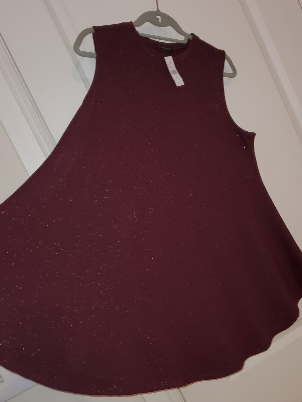 Lane Bryant XL NWT Sleeveless Glitter Swing Top - Wine - Picture 5 of 6